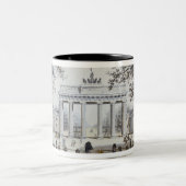 Das Brandenburger Tor, Berlin Zweifarbige Tasse (Mittel)