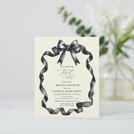 Das Brautparty des Knotens mit schwarzem Bug (Stehend Vorderseite)