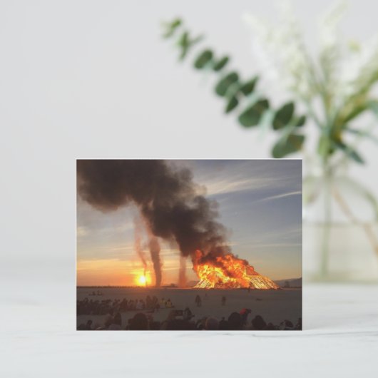 Das Brennen der Pyramiden, das Brennen der menschl Postkarte (Stehend Vorderseite)