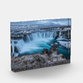 Das Buch Oceans Roar Foto gelassen (Links)