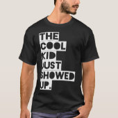 Das Coole Kind schob gerade das Hemd auf T-Shirt (Vorderseite)