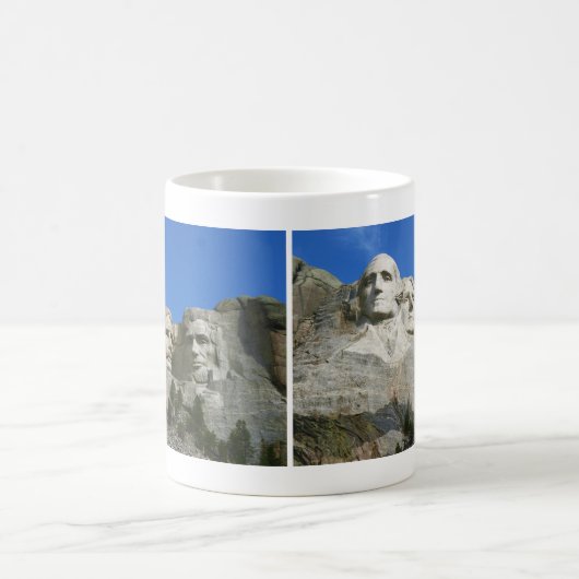 Das Der Mount Rushmore Präsidentenmonument Kaffeetasse (Mittel)