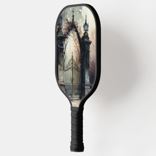 Das Design der gotischen Friedhof Gate Serie 12 Pickleball Schläger (Links)