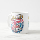 Das Design von Gilded Guffaws Galore Kaffeetasse (Vorderseite Links)