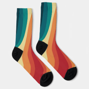 Das Design von mehrfarbigen Retrowellen Socken