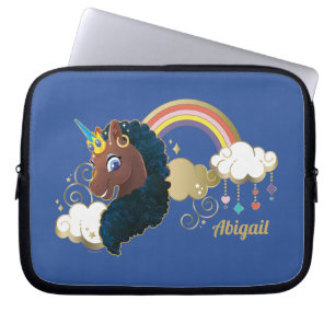 Das Design von Regenbogen und Wolken im Einhorn Laptopschutzhülle