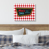 Das Diner-Zeichen der Retro-Mama Leinwanddruck (Insitu (Schlafzimmer))