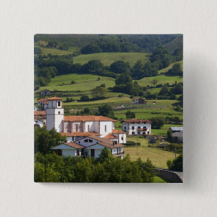 Das Dorf Amaiur im Baztan Valley of Button