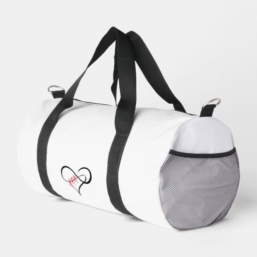 Das dreifache H-Infinity-Herz Duffle Bag (Rechte Ecke)