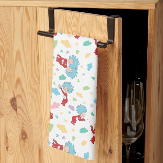 Das eine ist das zwei süße Dingmuster Geschirrtuch (Drittel gefaltet)