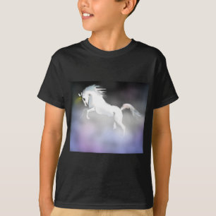 Das Einhorn im Nebel T-Shirt