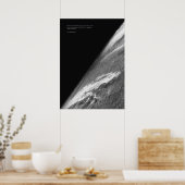 Das erste Foto der Erde aus dem Weltall, 1946 Poster (Küche)