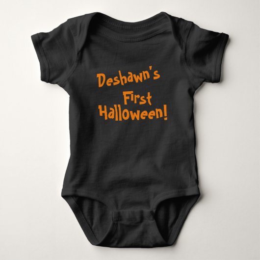 Das erste Halloween-Schwarz des Babys mit orangefa Baby Strampler (Vorderseite)