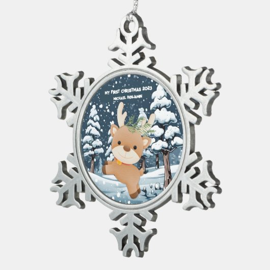 Das erste Niedliche Hirsch Personalisiert Schneeflocken Zinn-Ornament (Rechts)