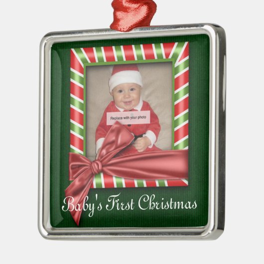 Das erste Weihnachtsschmuck des Babys (Links)