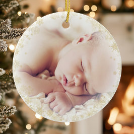 Das erste Weihnachtsschmuck des Neugeborenen