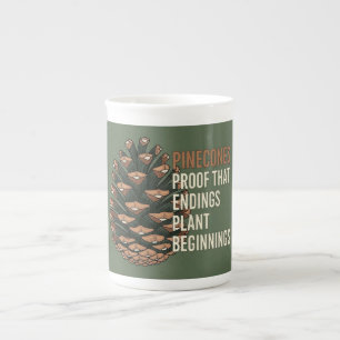 Das Evergreen-Versprechen - Kiefernkegel-Design Porzellantasse