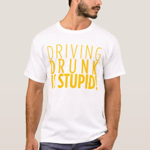 Das FAHREN BETRUNKEN IST - schwarzes Shirt, heller T-Shirt