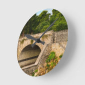 Das farbenfrohe Athen Runde Wanduhr (Winkel)