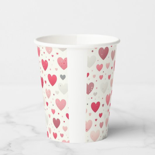 Das farbenfrohe Valentinstag Pappbecher (Links)