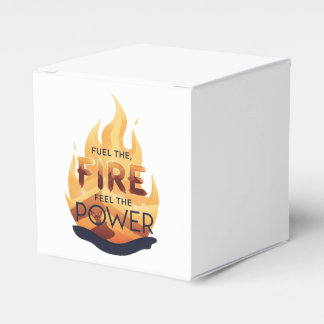 Das Feuer anheizen, das Motivierend T-Shirt des Po Geschenkschachtel
