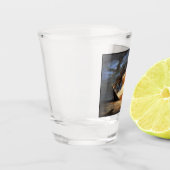 Das Flaggschiff des Zivilen Krieges gegen das Feue Schnapsglas (Links)