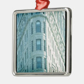 Das Flatiron Gebäude (Foto) 2 Silbernes Ornament (Links)