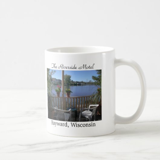 Das Flussufer-Motel, Patio Kaffeetasse (Rechts)