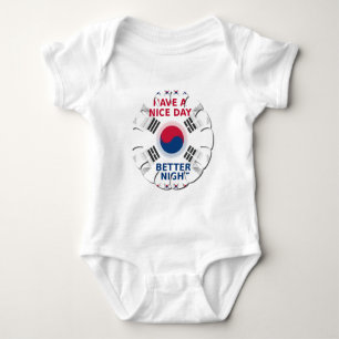 Das freundliche koreanische Design "Have a Nice Da Baby Strampler