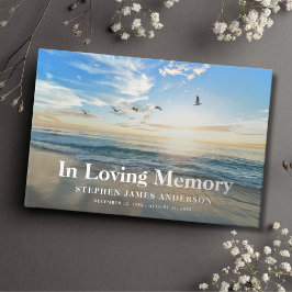 Das Gästebuch zur Beerdigung des Meeres