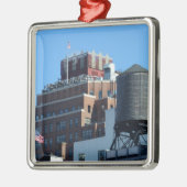 Das Gebäude der alten Hafenbehörde Silbernes Ornament (Links)