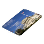 Das Gebäude des Obersten Gerichtshofs der Staaten Magnet (Linke Seite)