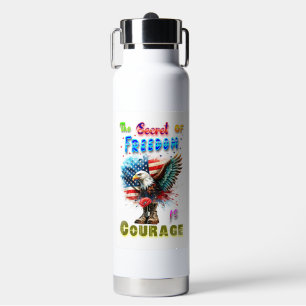 Das Geheimnis der Freiheit ist Mut Trinkflasche