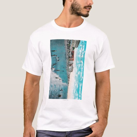 Das Genießen bewegt an Ozean BeachLong Strand, CA T-Shirt (Vorderseite)