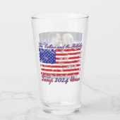 Das Gesetz und der Hillbilly Trump 2024 Glas (Rückseite)