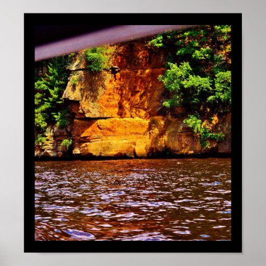 Das Gesicht in den Felsen Poster (Vorne)