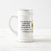 Das Glas ist halb voll? Stein u. Tassen (Links)