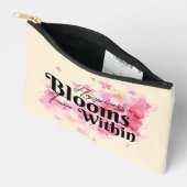 Das Glück blüht aus dem Kleinen Zubehörtasche (Offen)