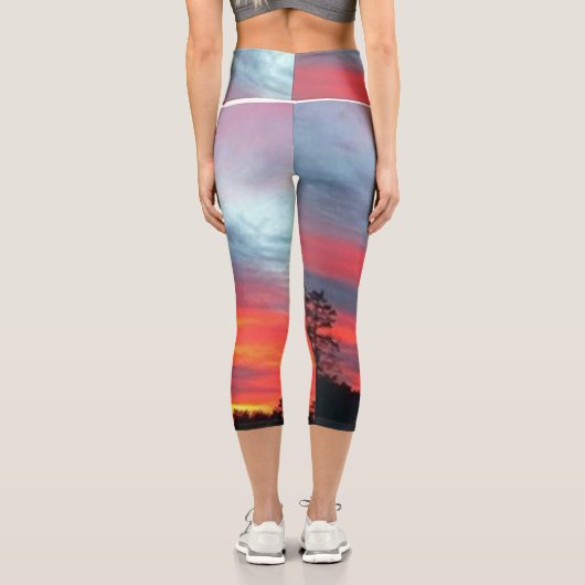 Das Glühen - Capri Leggings (Rückseite)