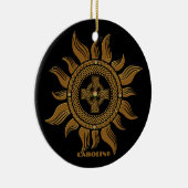 Das goldene keltische Kreuz. Keramik Ornament (Rechts)