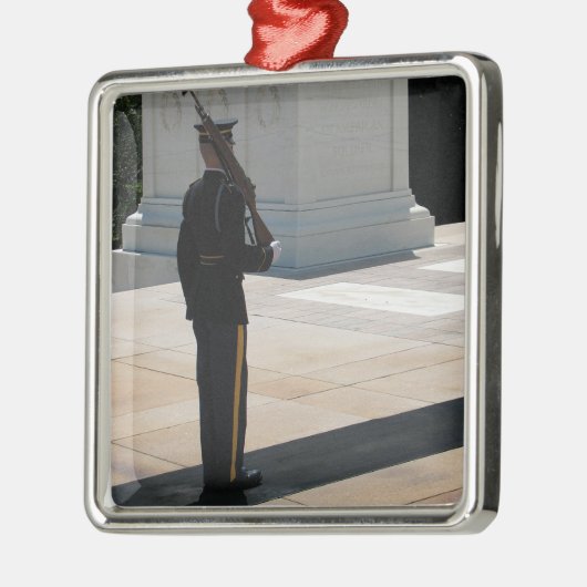 Das Grab der unbekannten Ornamente (Links)