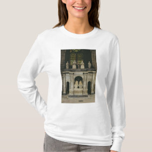 Das Grab von Francois I und Claude von Frankreich T-Shirt