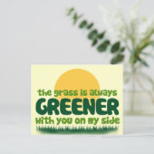 Das Gras ist immer grüner Postkarte (Stehend Vorderseite)