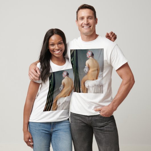 Das große Bather (sitzende Frau), Dominique Ingres T-Shirt (Unisex)