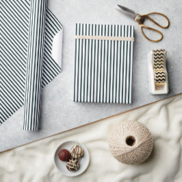 Das grüne gestreifte elegante Wrapping Paper des W Geschenkpapier