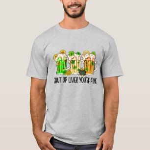Das grüne Kleeblatt St. Patrick's Day bricht auf T-Shirt