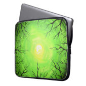 Das grüne Licht des Waldes Laptopschutzhülle (Vorderseite Links)