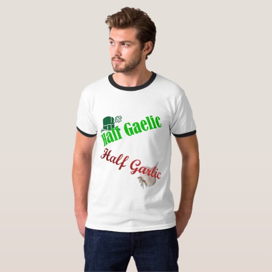 Das halbe Shirt der Gälisch-/halb des (Vorne ganz)