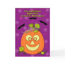 Das Halloween-Kürbis-Prinzessin des Babys erste