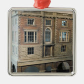 Das Haus der Englisch balustraded Puppe mit Balkon Silbernes Ornament (Vorne)